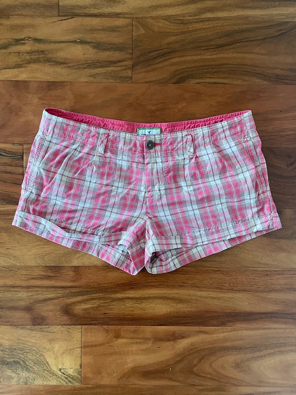 Y2K American Eagle Outfitters Pink Plaid Shorts